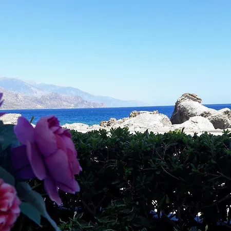 Haris Aparthotel Palaiochora